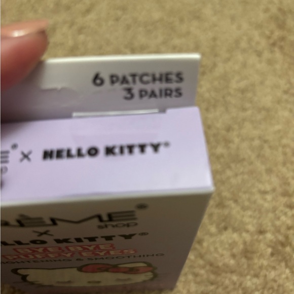 THE CREME SHOP HELLO KITTY UNDER EYE PATCHES - Picture 2 of 4